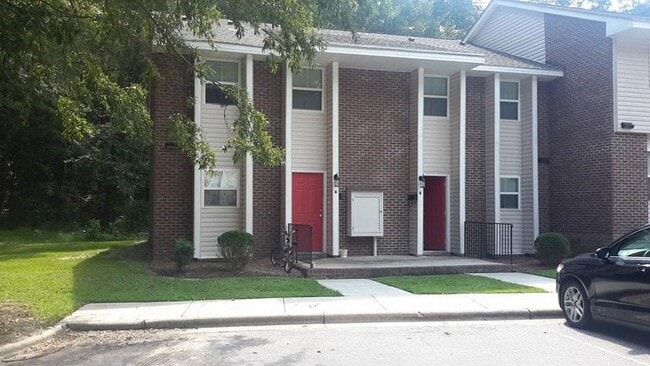 Building Photo - 579 Winding Creek Rd Rental