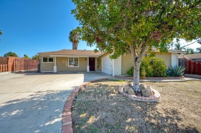 Photo - 727 Melrose Pl