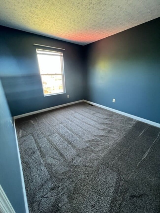 Charming 4 Bedroom 2.5 Bathroom Home in Hi... - Charming 4 Bedroom 2.5 Bathroom Home in Hi...