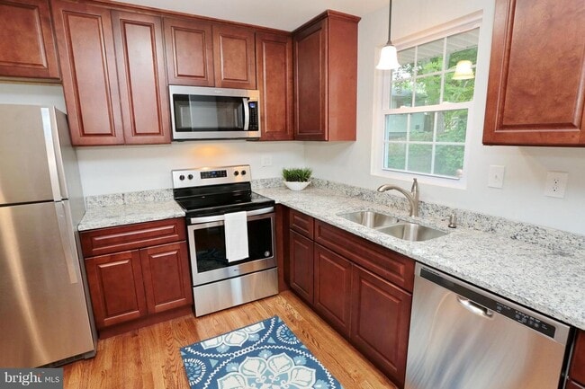 Photo - 2609 Dakota St