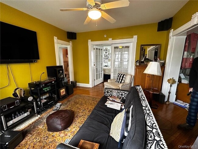 Photo - 216 Union Ave