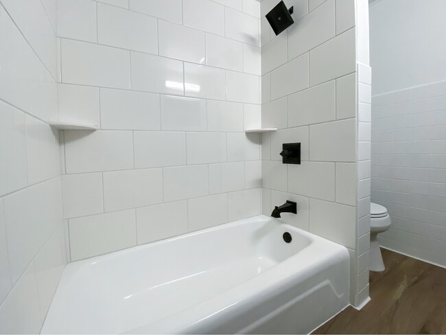 Remodeled bathroom - 1651 10th Ave Unit 4