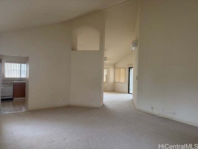 Building Photo - 95-210-210 Maka?ika?i Pl