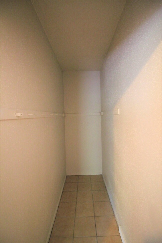 736 Oakland Ave SW