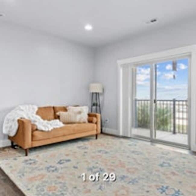Building Photo - 2153 Springtime Dr Unit Bedroom 1 (Master)