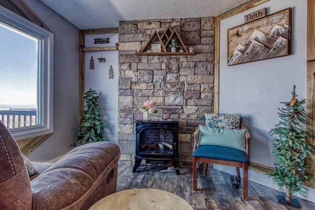 Building Photo - 1386 Ski View Dr Rental