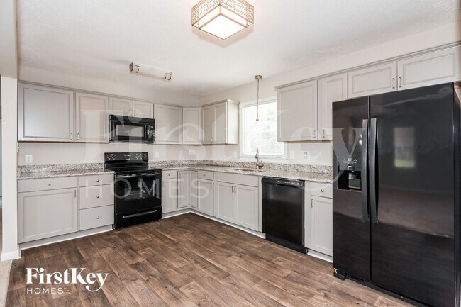 3625 Somerset Dr