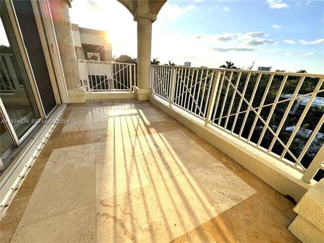 Photo - 1824 Brickell Ave Unidad 1824 Brickell Ave  4C