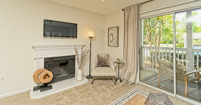 Creekside at Matthews Apartments