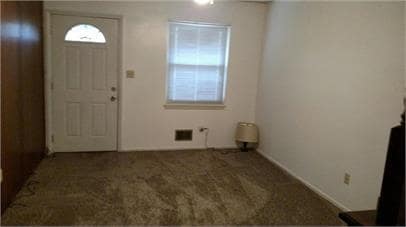 Photo - 10405 Evans St
