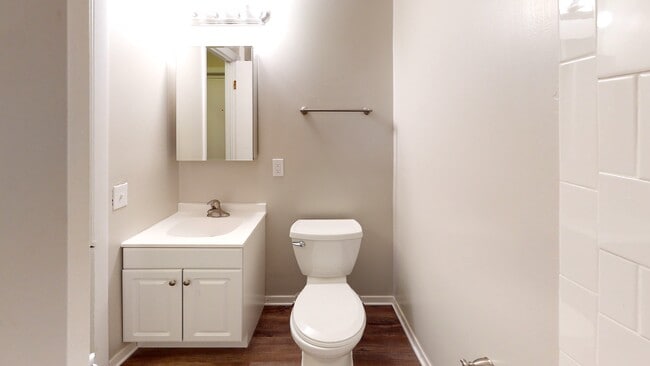 Photo - 80 West Lane