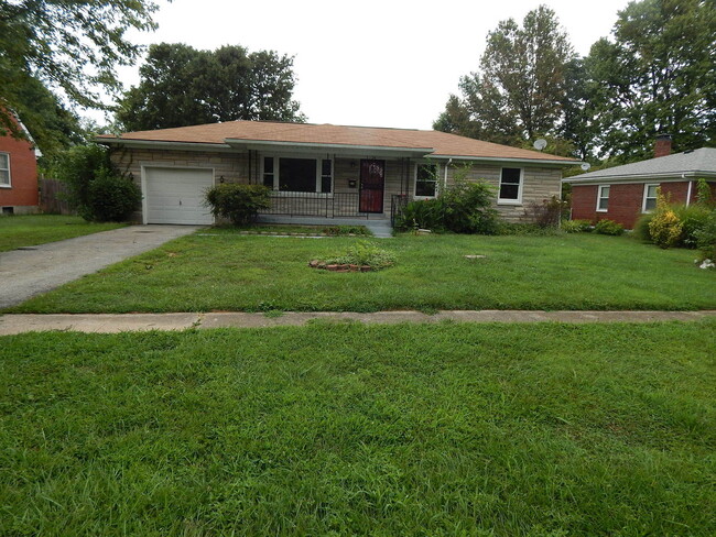 3 Bedroom 1 Bathroom Home - 3 Bedroom 1 Bathroom Home