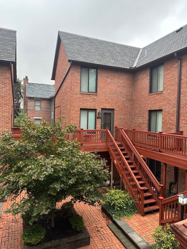 Photo - 291 Lear St Unidad 291