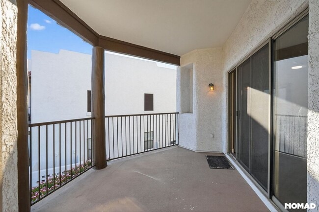 Photo - 16616 E Gunsight Dr