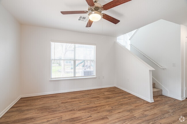 3BR, 2.5BA - 1,149SF - Park at Humble