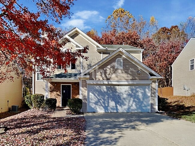 Building Photo - 330 Meadows Ln