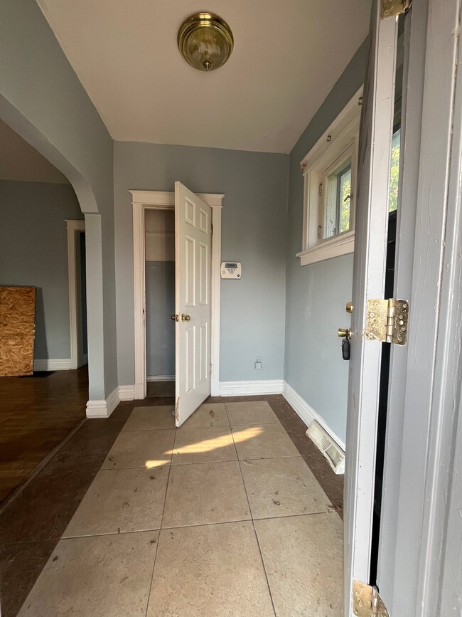 Photo - 6155 Sherry Ave