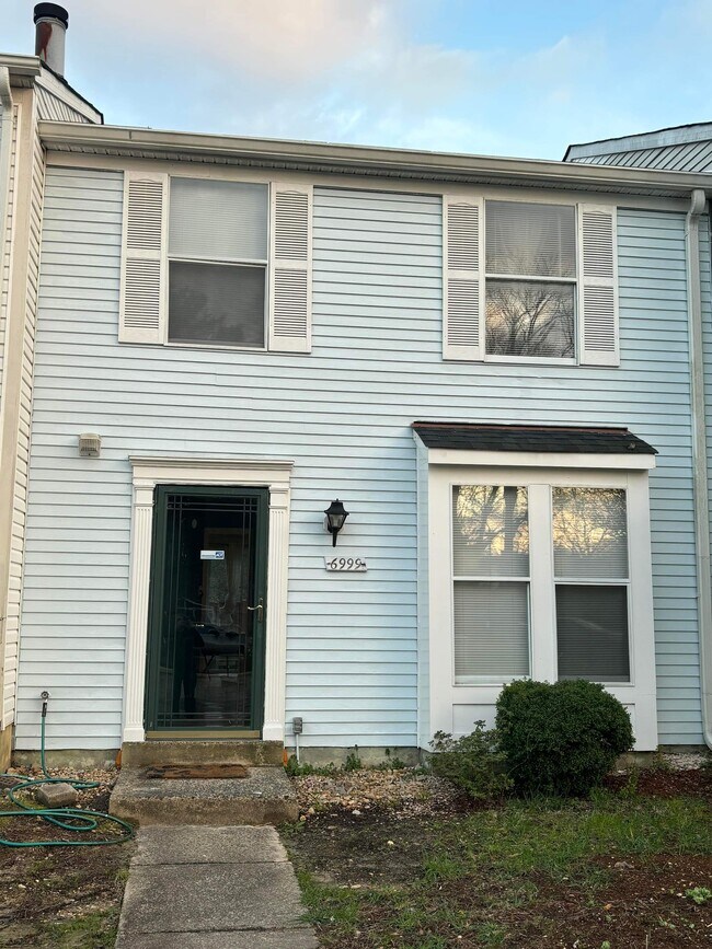 Building Photo - 6999 Villa del Rey Ct