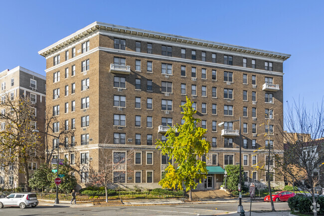 The Shawmut - The Shawmut Apartamentos