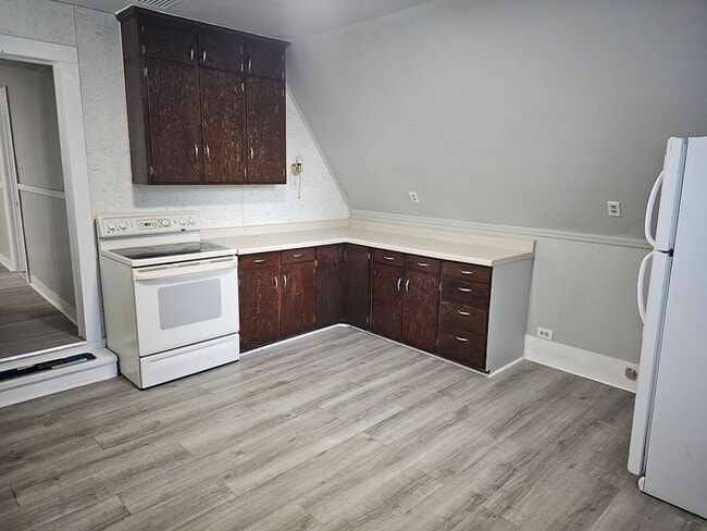 Photo - 641 10th St N Unit #B