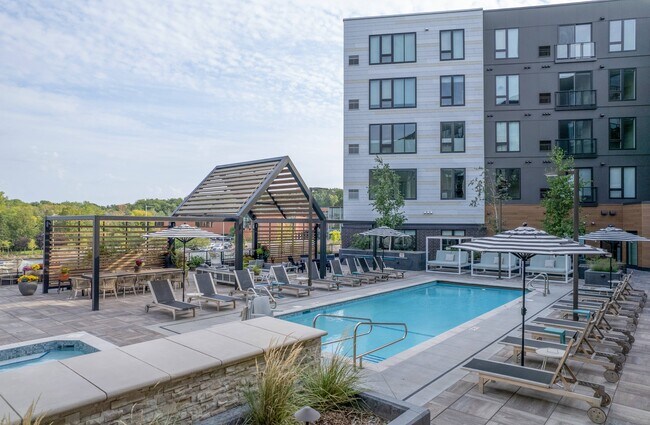 Pool Sundeck