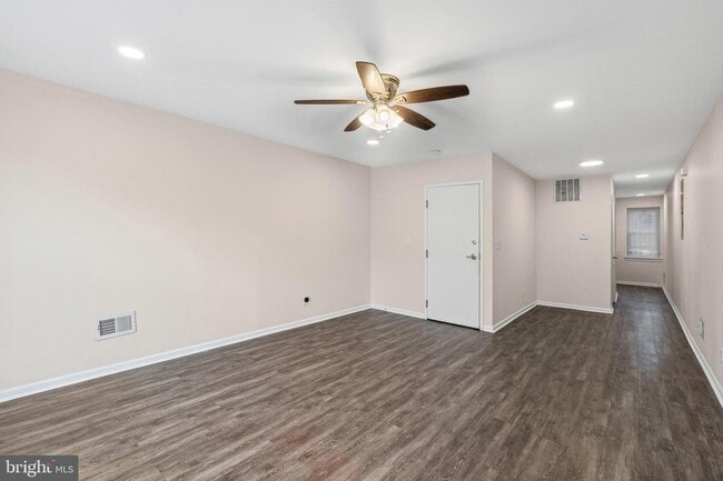 2217 Linden Ave Unit 2