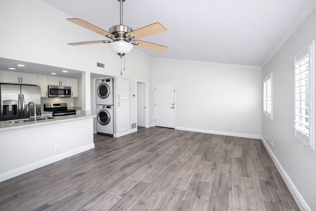 Building Photo - 26212 La Real Unit 376 D