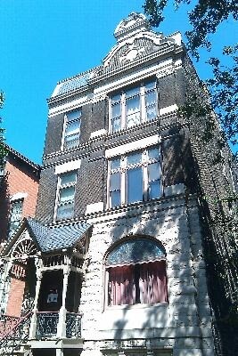 Primary Photo - 1907 N Bissell St