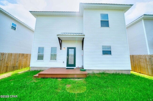 430 Raven Ln