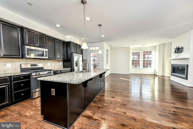 Building Photo - 459 Kornblau Terrace SE