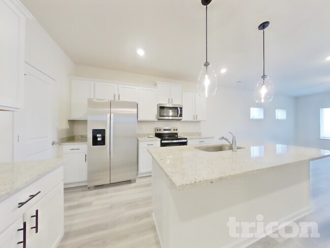 Photo - 260 Limestone Cir