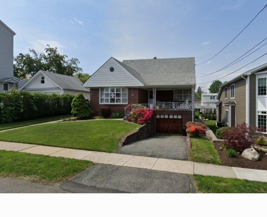 Photo - 734 Lake Ave (Lyndhurst, NJ)