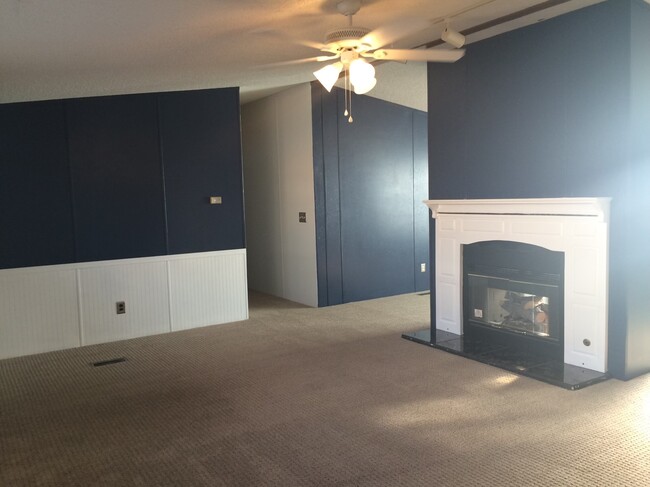 Photo - 1331 Ponderosa Ave NW