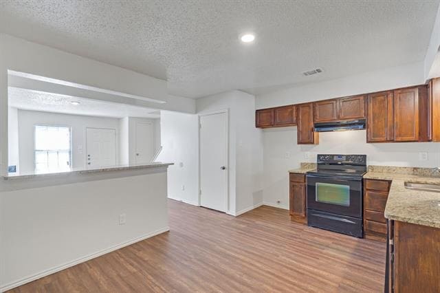 Photo - 210 Rolston Rd