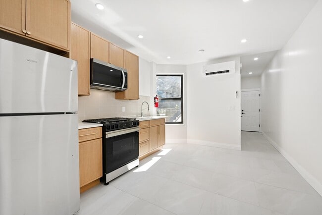 Photo - 346 Liberty Ave Unit 3