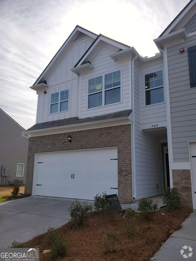 Building Photo - 763 Woodstock Grove Dr Rental
