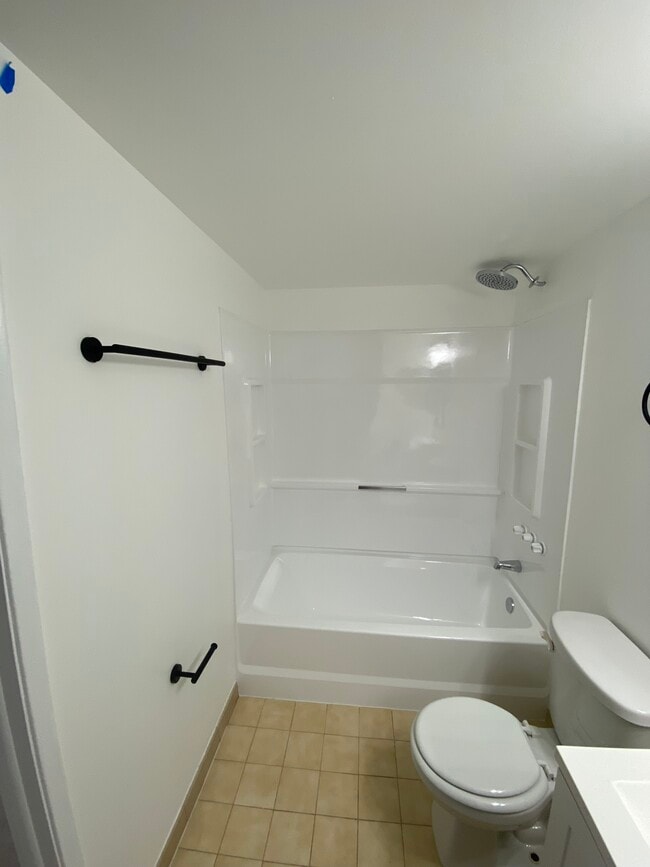 Photo - 6045 Northwest 186th Street Unit Apt 310