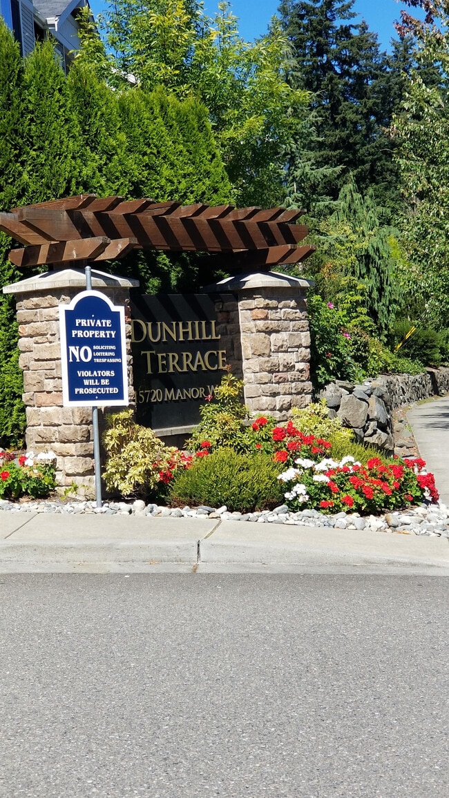 Photo - 15720 Manor Way Unidad C3 - 1