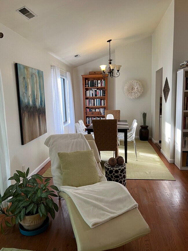 Photo - 3 Stebbins Close