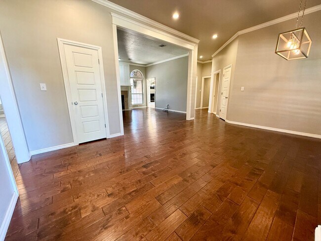 Photo - Executive Home in Brookhaven