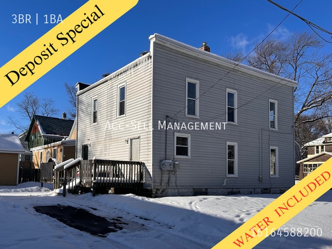 Photo - 956 Adams St SE