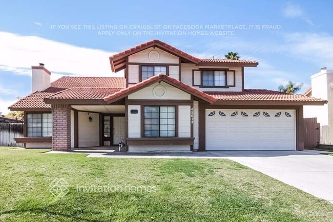 Building Photo - 45613 Clubhouse Dr
