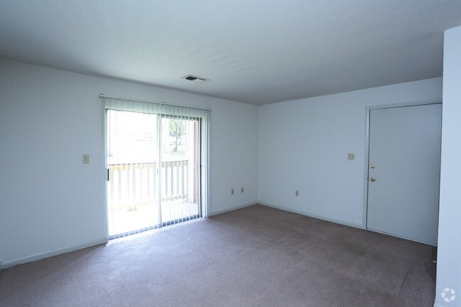 Four Seasons Apartments