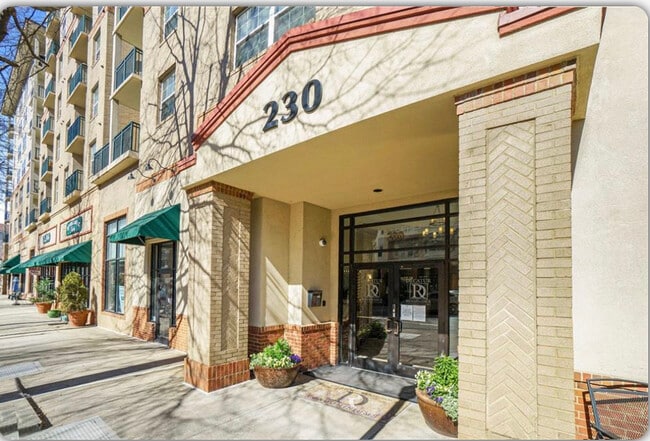 Photo - 230 E Ponce de Leon Ave Unidad 328
