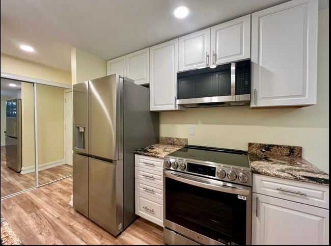 Photo - 2375 S Linden Ct Unit 208S