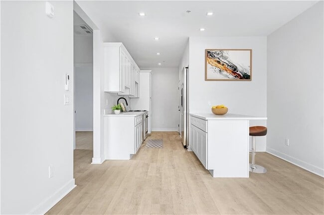 Photo - 50 Murray St