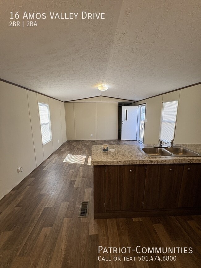 Photo - 16 Amos Valley Dr