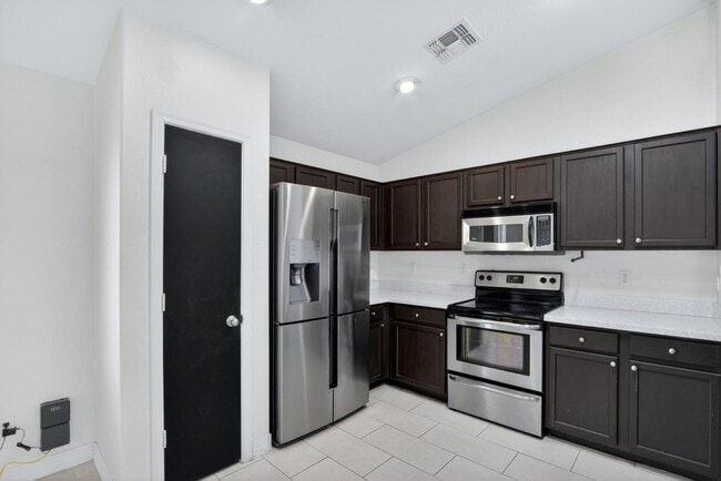 Photo - 6550 S 44th Ave