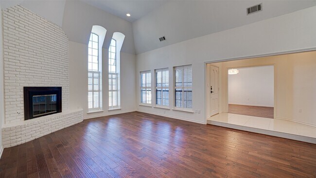 Photo - 5818 Orchid Ln