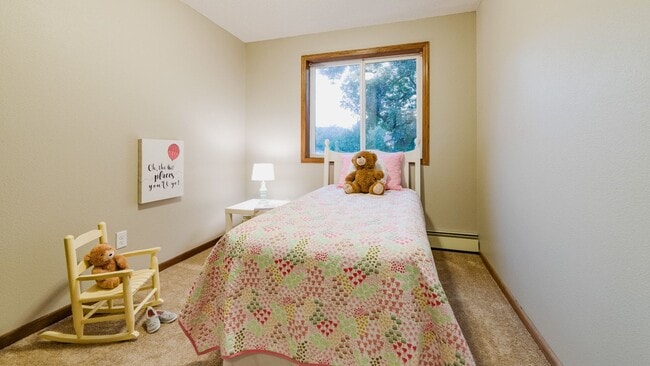 Photo - Springwood Apartments